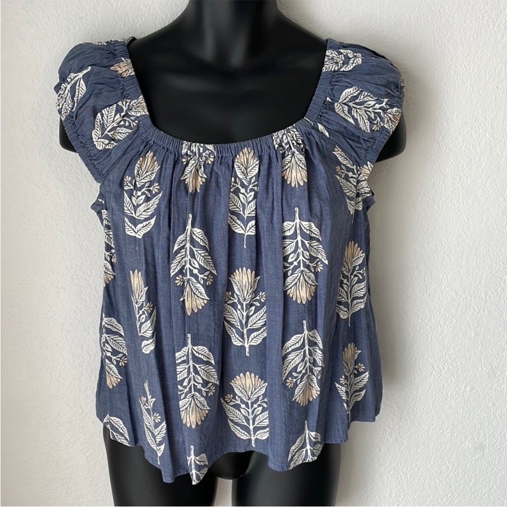 Old Navy‎ Chambray Top